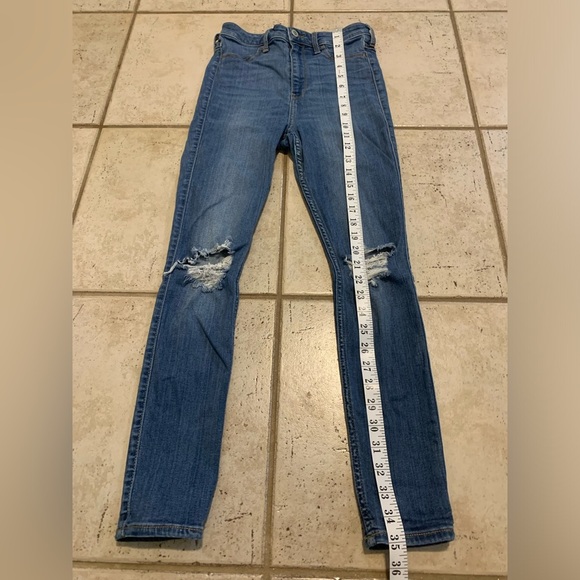 💜 Hollister Ultra High-Rise Jean Legging, Advanced Stretch - W26 L26, Size 3S - Picture 7 of 7
